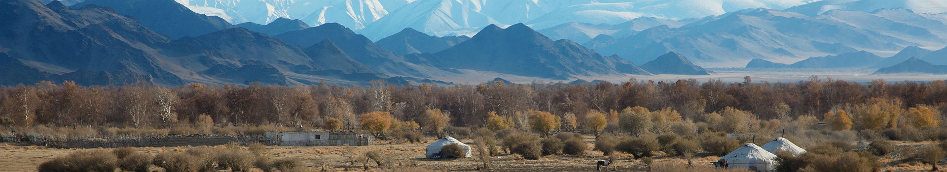 Asie Centrale - Mongolie - Vue panoramique sur les steppes mongoles et la vie nomade