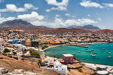 La ville de Mindelo au Cap Vert, sur l'ile São Vicente