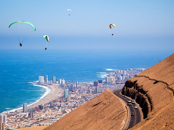 Parachutes à Iquique - Chili