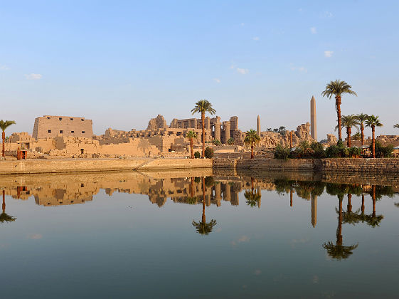 Temple de Karnak (Louxor) à l'aube - Egypte