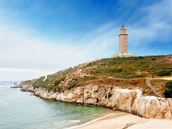 Espagne - Vue sur la tour-phare d'Hercules à Corogne