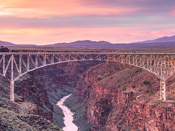 Coucher de soleil sur le Rio Grande - Nouveau Mexique, Etats-Unis