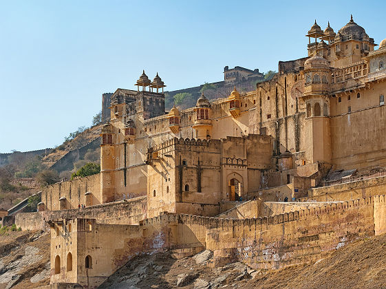 Inde - Vue sur la forteresse d'Amber à Jaipur