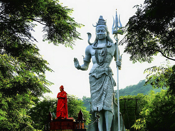 Statue de Shiva Haridwar, Rishikesh - Inde