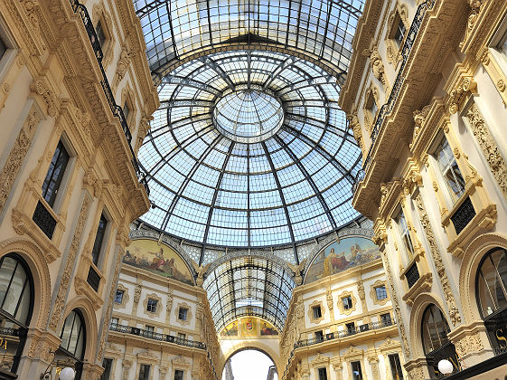 La Galleria Umberto I à Naples - Italie