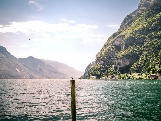 Vue sur le lac de Garde - Italie