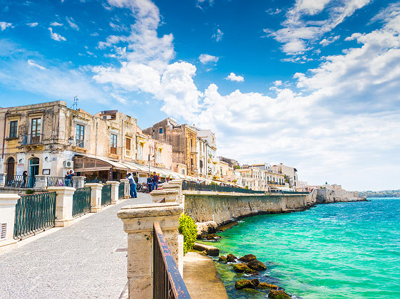 Cote de l'ile d'Ortigia a Syracuse, Sicile