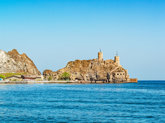 Asie Centrale - Vue sur l'ancienne forteresse de Muscat situé près de la base navale Omani