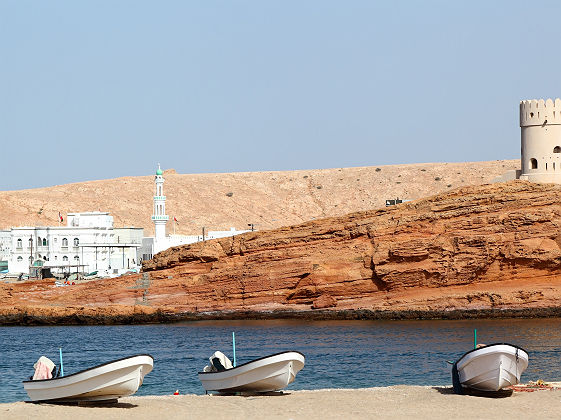 Asie Centrale - Vue panoramique sur le port à Sur