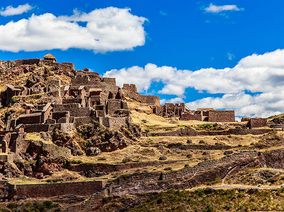 Pérou - Vue sur le site de l'ancienne citadelle inca à Pisac