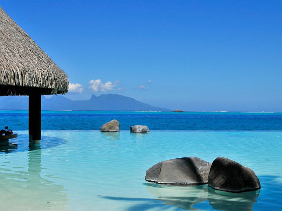 Intercontinental Tahiti Resort - LOTUS POOL