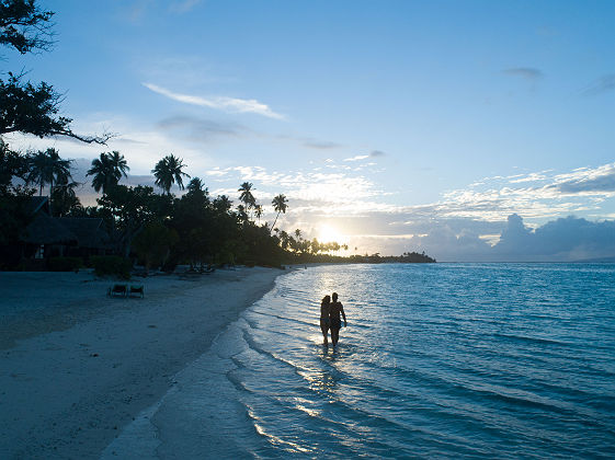 Coucher de soleil en Polynésie_tahiti fly shoot