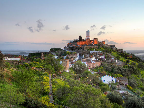 Vue de Monsaraz, Portugal