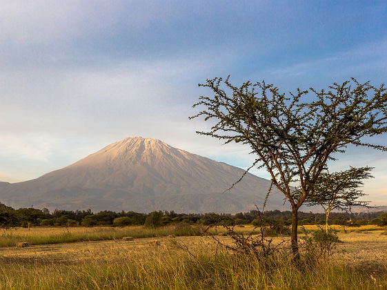 Vue sur le mont Meru a Arusha