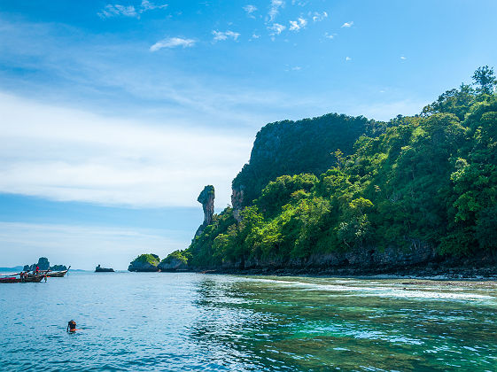 Thaïlande - Zone de snorkeling sur l'île Koh Kai
