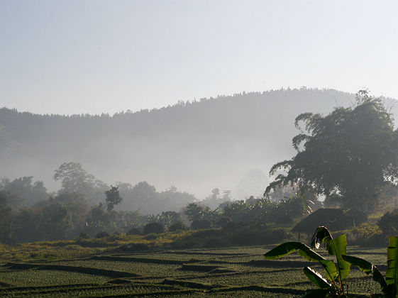 Lisu Lodge - Randonnée du lodge jusqu'à l'avant-poste de Lahu