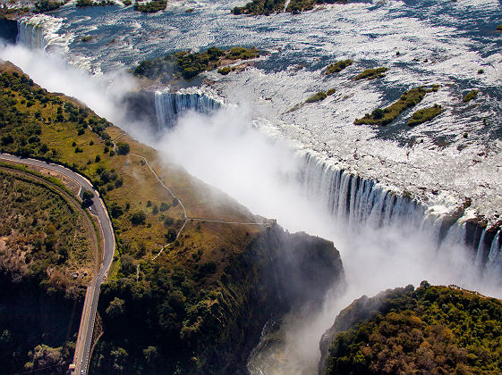 Vue aérienne des chutes Victoria - Zimbabwe