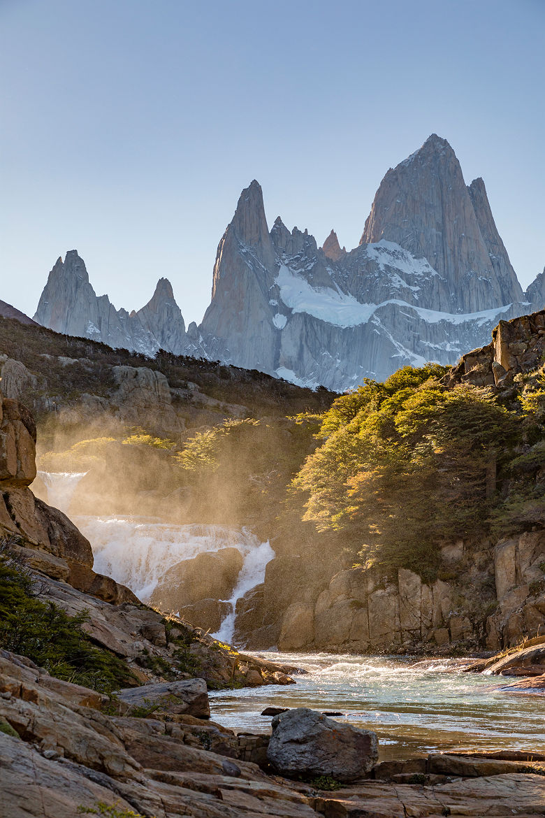 Cascades et Mont Fitz Roy - Argentine