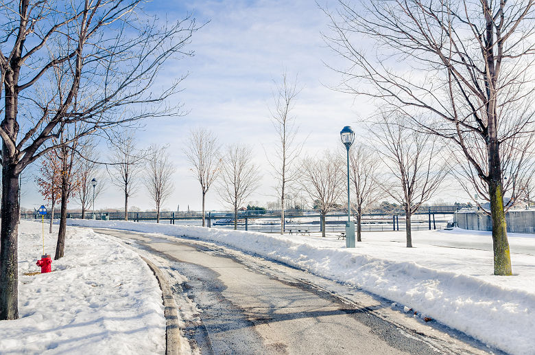 Parc sous la neige à Montréal - Québec