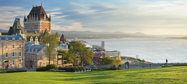 Québec - Vue sur la ville et le Hôtel Château de Frontenac