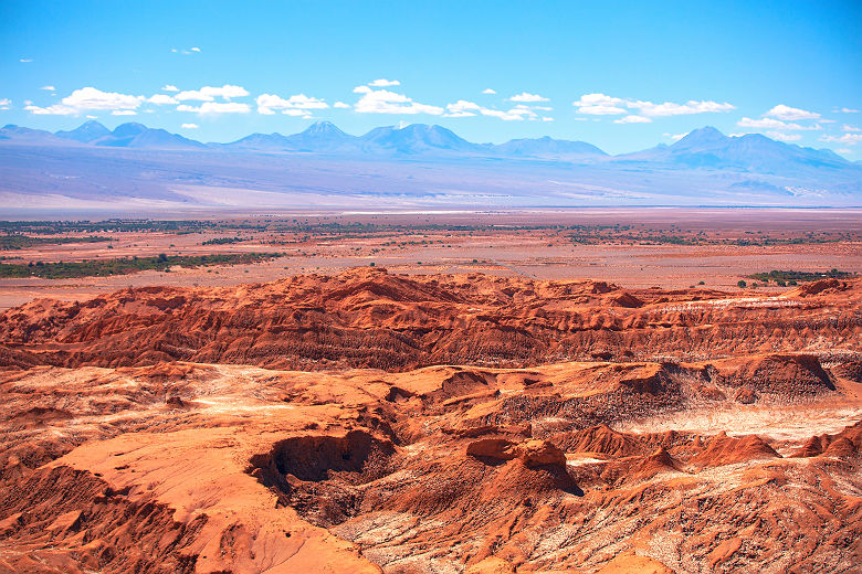 Chili- Vallée de la lune dans le désert d'Atacama