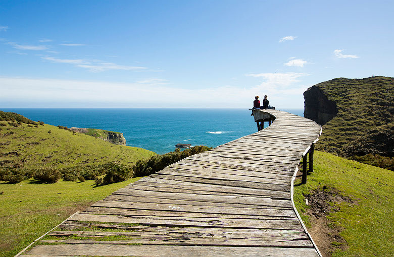 Tierra Chiloe, Muelle de las Almas, Adam Clark