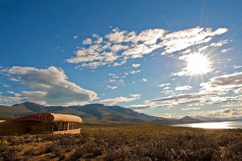 Hotel Tierra Patagonia, Pia Vergara