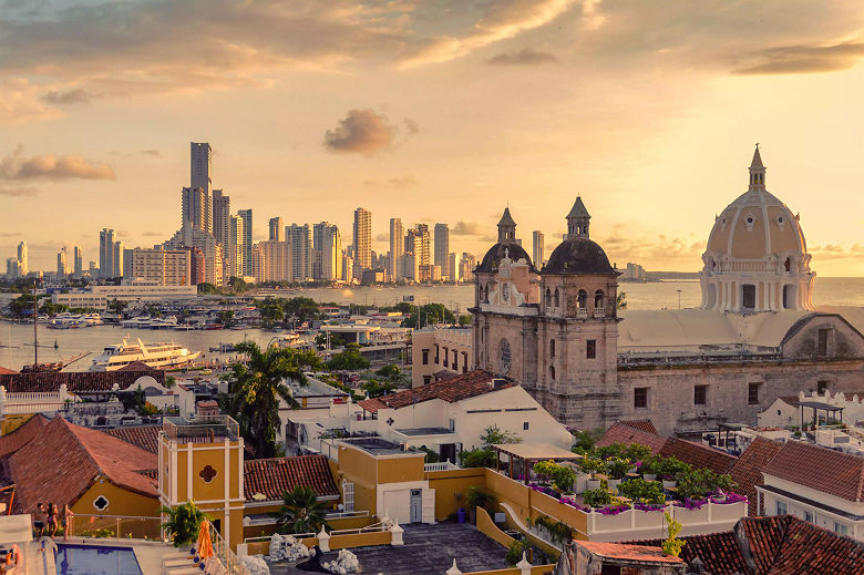 Beau coucher de soleil sur Carthagene, Colombie