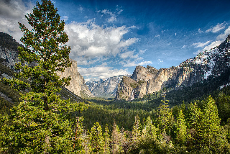 Tunnel View au Parc national de Yosemite en Californie, Etats Unis
