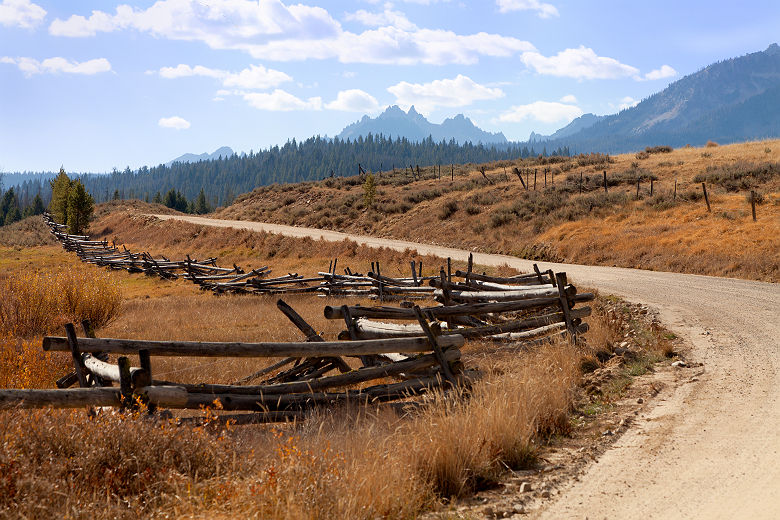 Etats-Unis - Route et paysages aux alentours de Jackson Hole