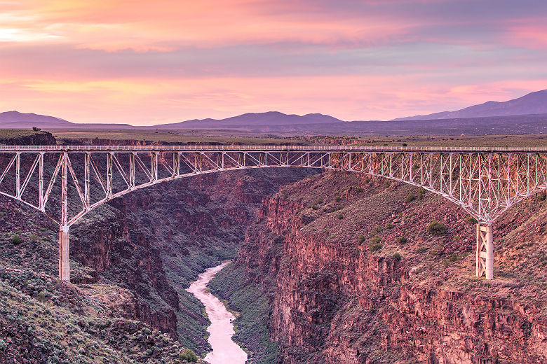 Coucher de soleil sur le Rio Grande - Nouveau Mexique, Etats-Unis