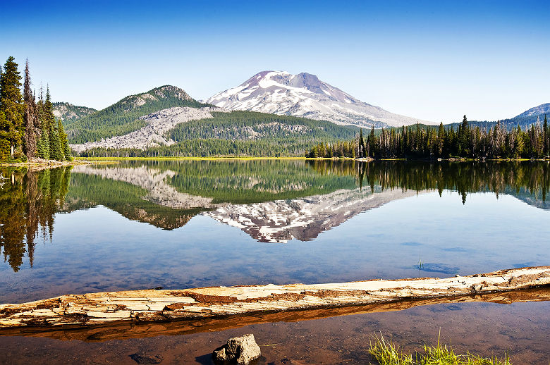 Oregon - Vue sur le &quot;Sparks Lake&quot; et effet miroir à Bend