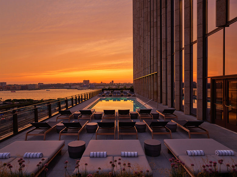 Hotel Equinox, New York