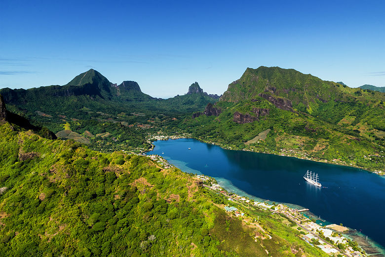 MOOREA_baie de cook Stephane Mailion Photography_tahititourisme