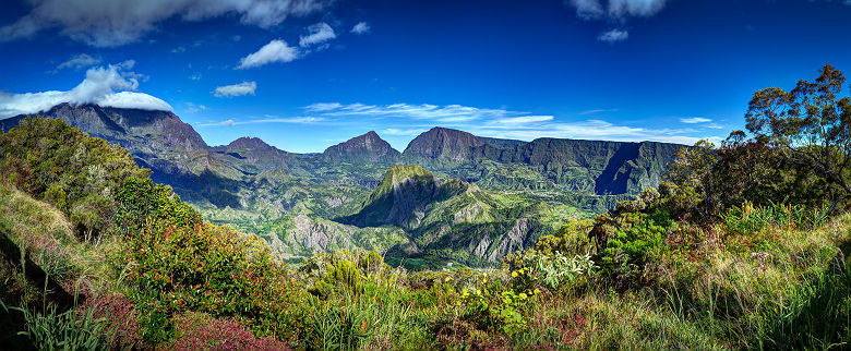 Vue panoramique sur le cirque de Salazie - Ile de la Réunion