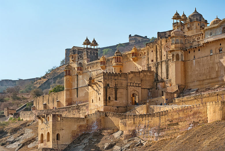 Inde - Vue sur la forteresse d'Amber à Jaipur