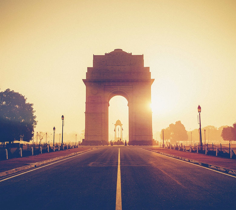Inde - Vue sur l'India Gate au lever de soleil, Delhi