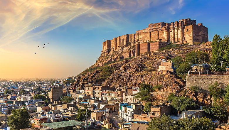 Inde - Vue sur la ville de Jodhpur et la forteresse Mehrangarh