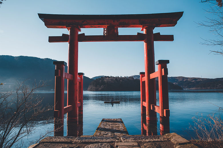 Japon - Portail Torii au parc national Fuji-Hakone-Izu