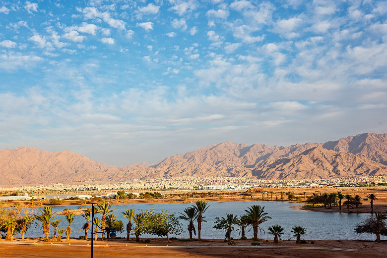 Vue sur la ville d'Aqaba depuis Eilat - Jordanie