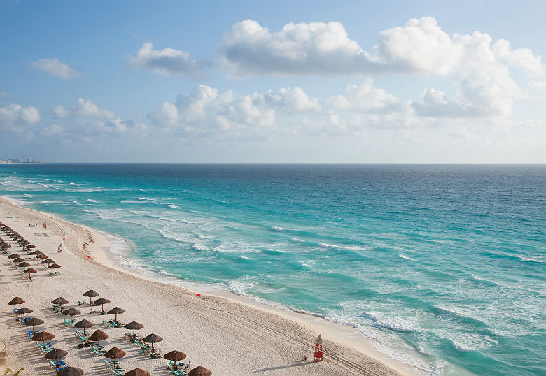 Mer des Caraïbes et plage de Cancun - Mexique