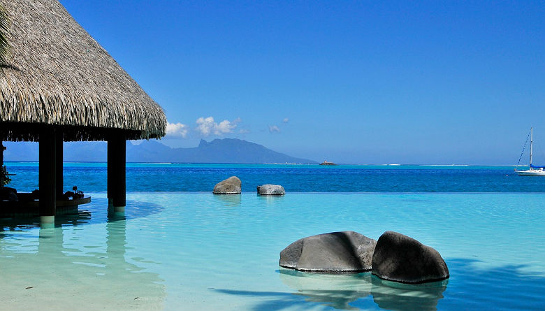 Intercontinental Tahiti Resort - LOTUS POOL