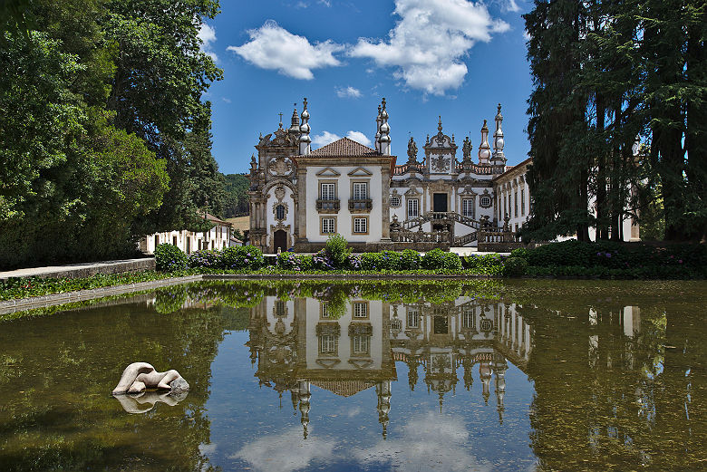 Casa de Mateus, Vila Real