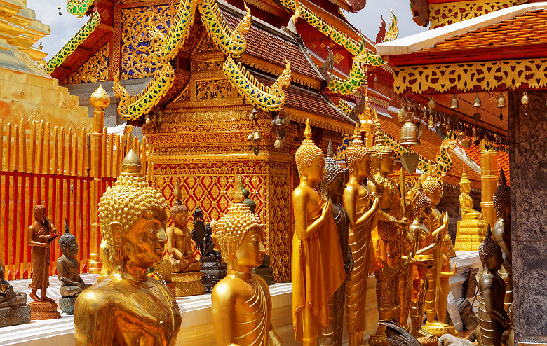 Thaïlande - Statue de bouddha au temple Phratat Doi Suthep