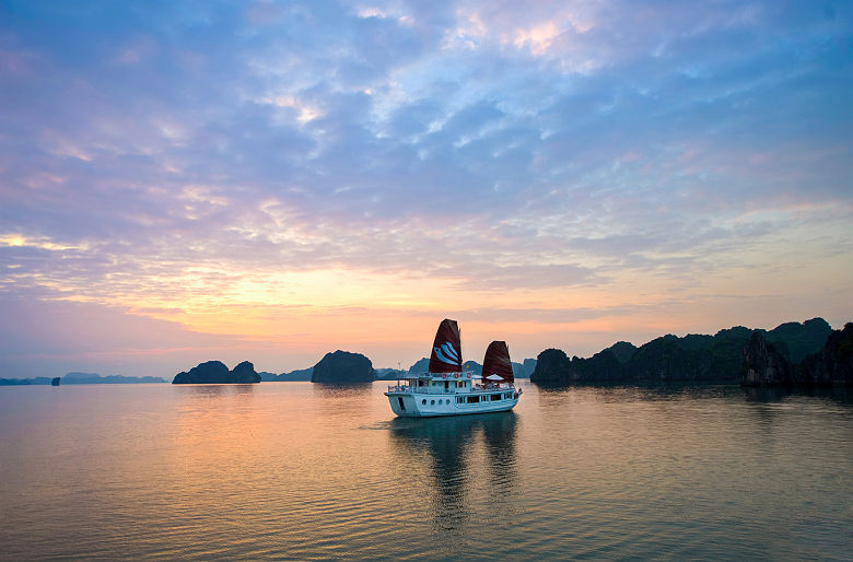 Bhaya Legend Cruises