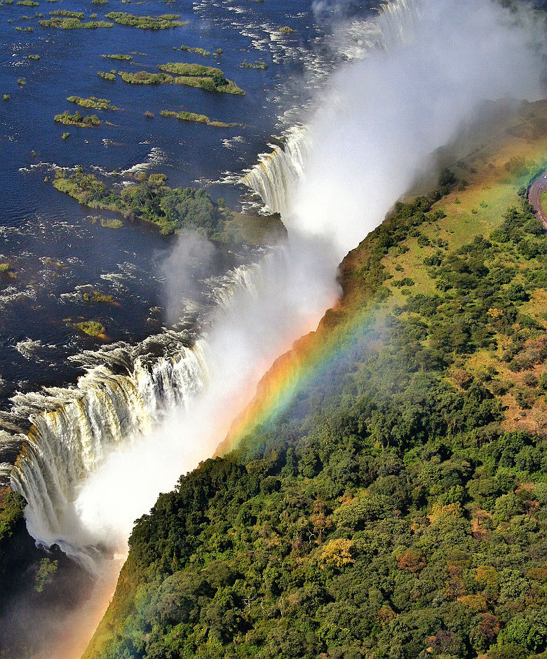 Chutes Victoria vu du ciel &amp; arc-en-ciel - Zimbabwe