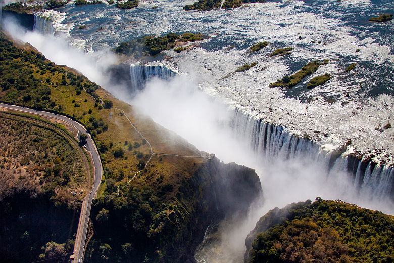 Vue aérienne des chutes Victoria - Zimbabwe