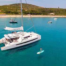 croisiere catlante   catamaran lagoon 620