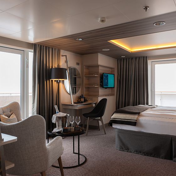 suite expedition ms fridtjof nansen