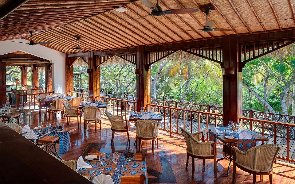 Anantara Bazaruto Island Resort - Golfinho Restaurant and Bar
